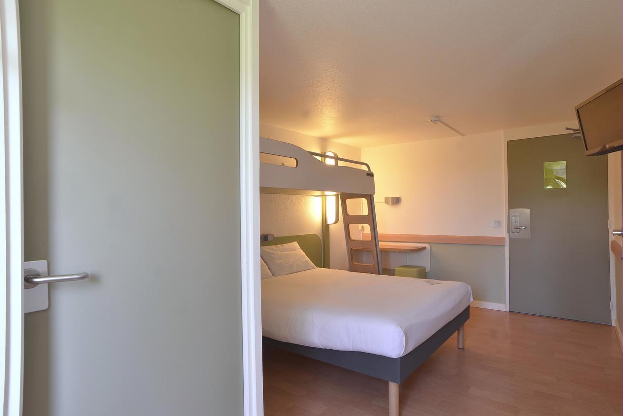 Hotel Ibis Budget Lyon Sud Saint-Fons A7 Exterior foto