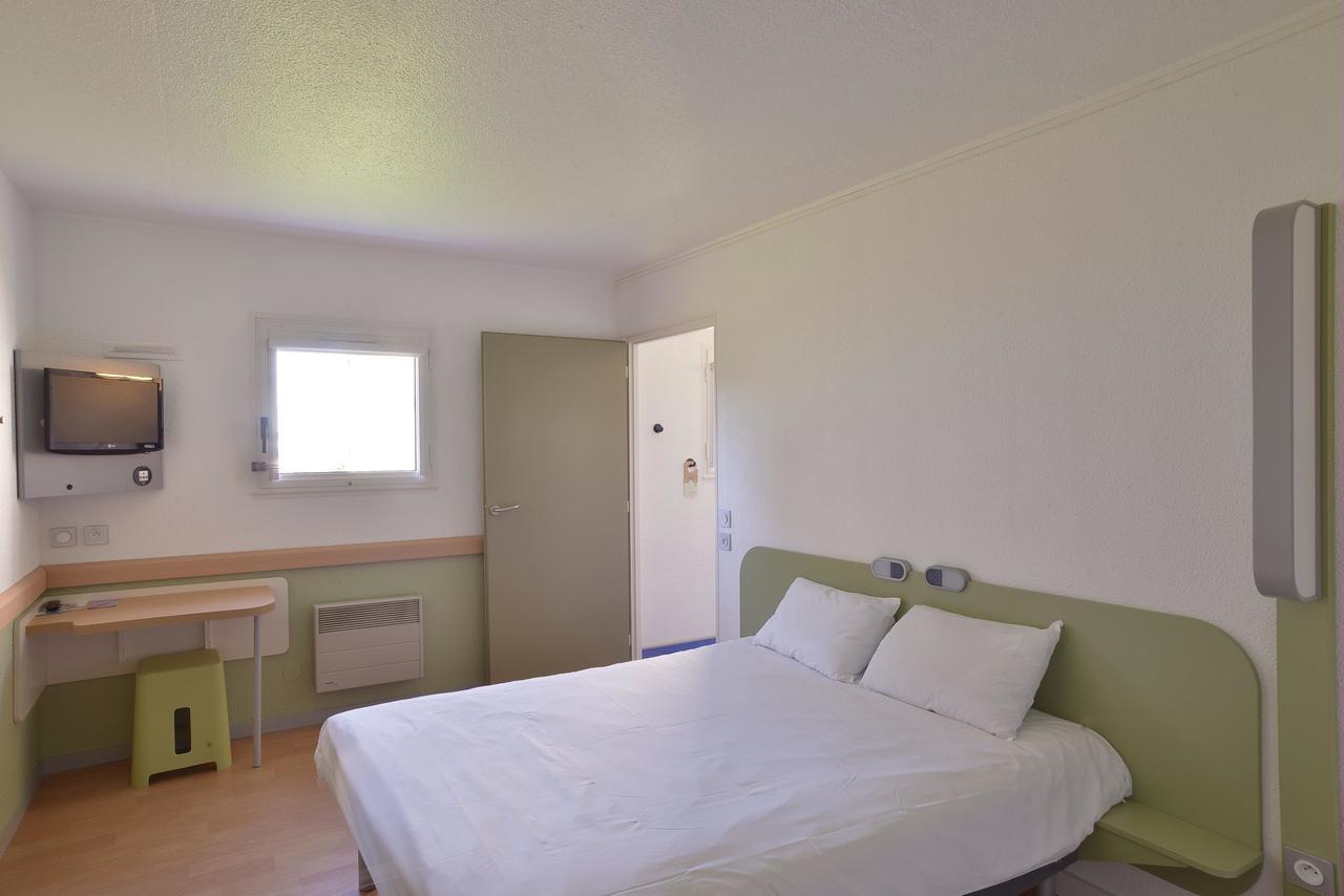 Hotel Ibis Budget Lyon Sud Saint-Fons A7 Exterior foto